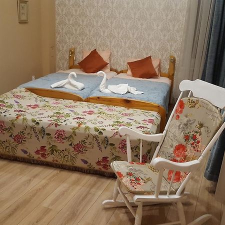 Hangulat Vendégház Apartmanok Orosháza Extérieur photo