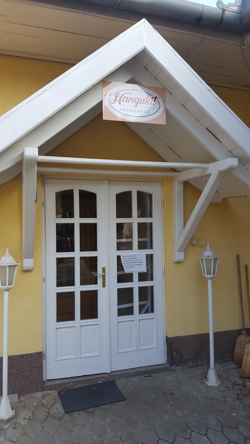 Hangulat Vendégház Apartmanok Orosháza Extérieur photo