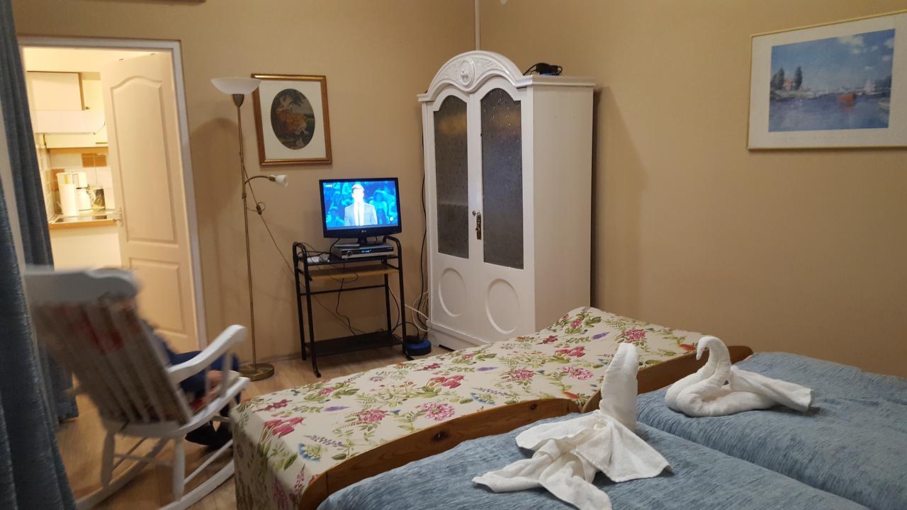 Hangulat Vendégház Apartmanok Orosháza Extérieur photo